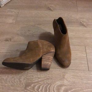 Dolce Vita mule booties